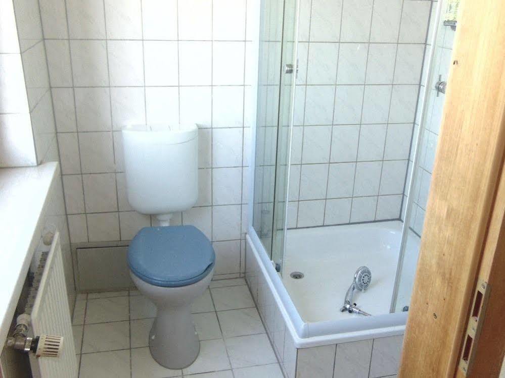 Hostel Ballenstedt Eksteriør bilde